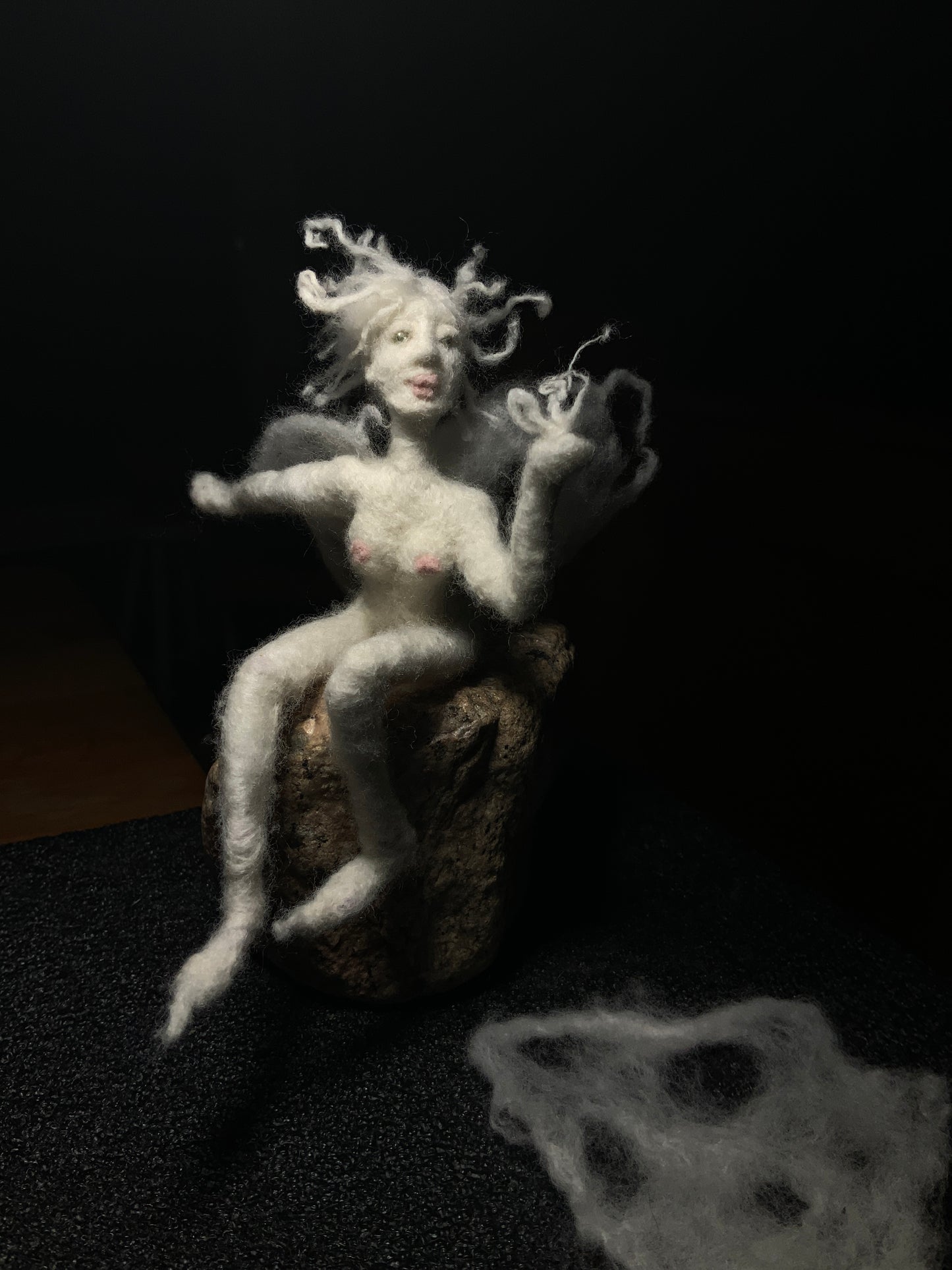 Feutrage à l’aiguille: La fée feutrine