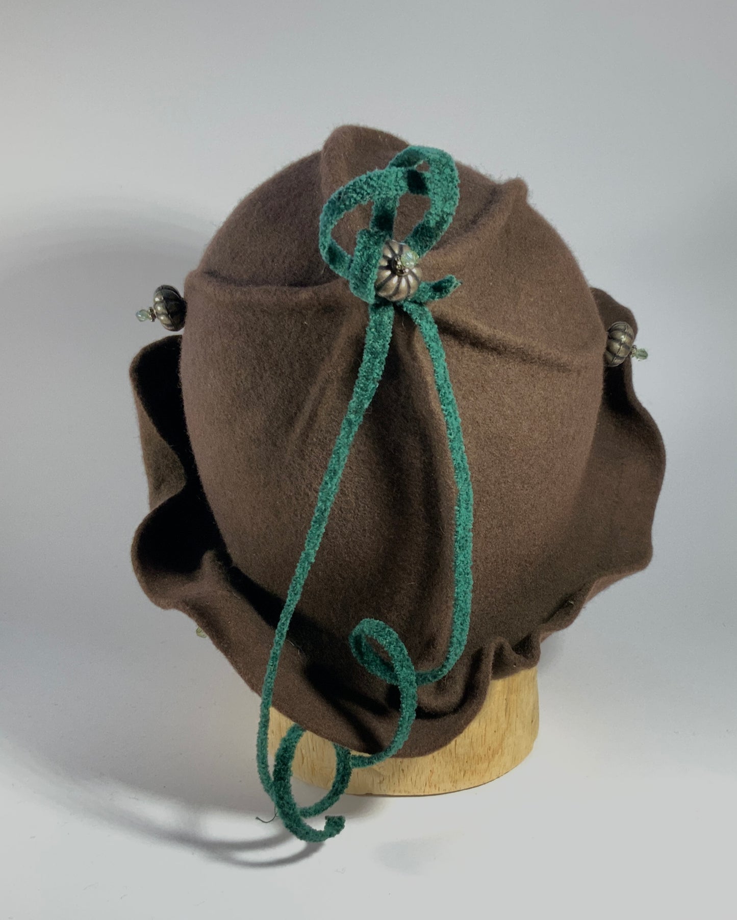 Chapeau de feutre #2 LE BAL