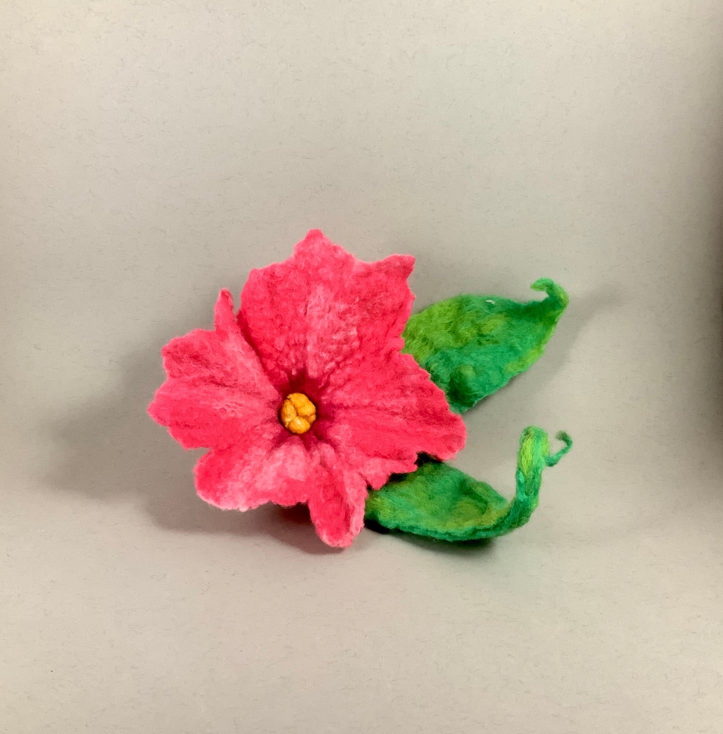 Grande fleur feutrée #3